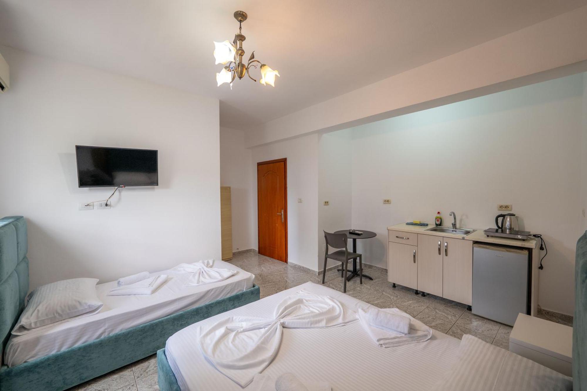 Central Garden Residence Sofia - Free Parking Ksamil Exterior foto