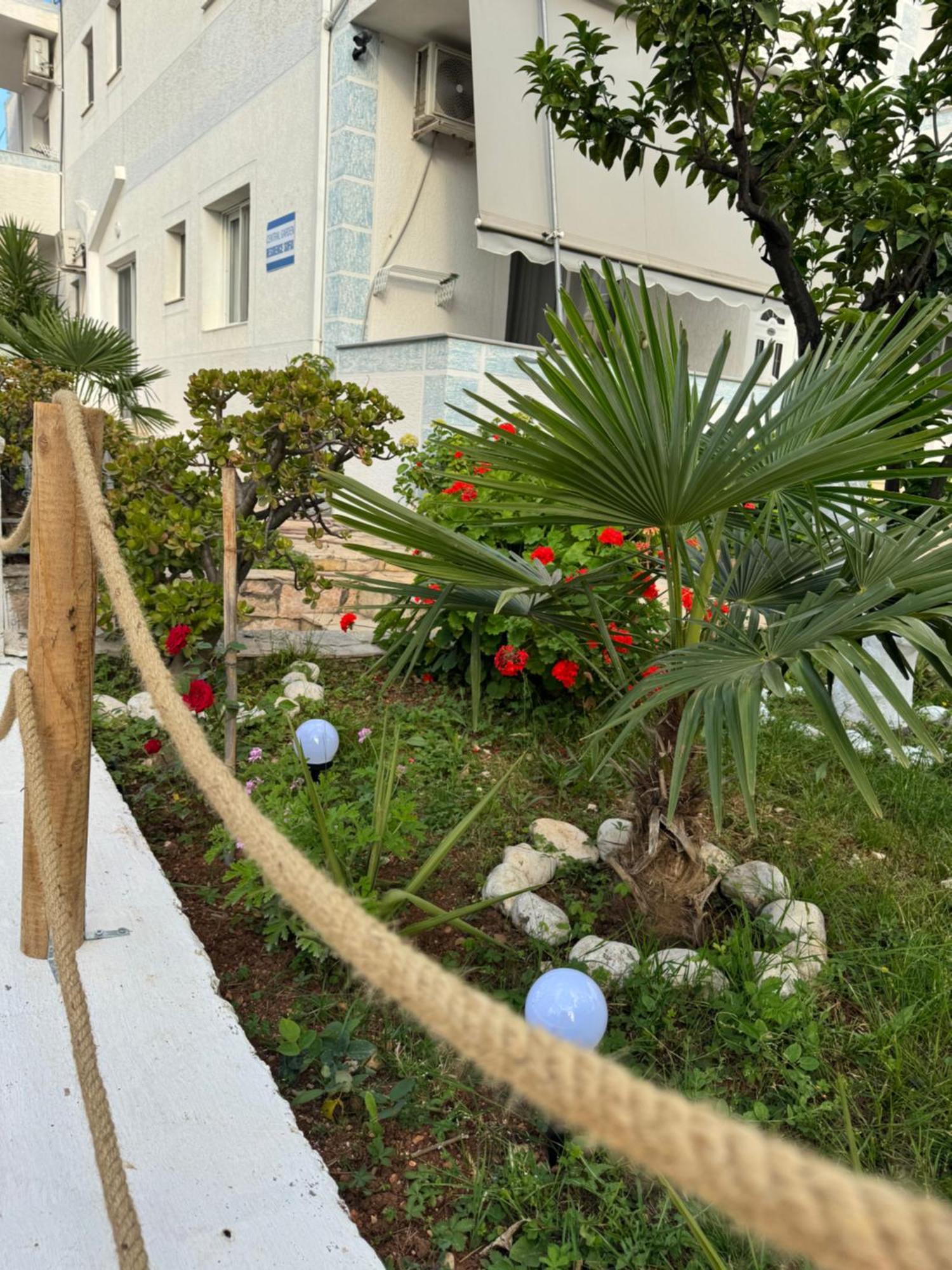 Central Garden Residence Sofia - Free Parking Ksamil Exterior foto